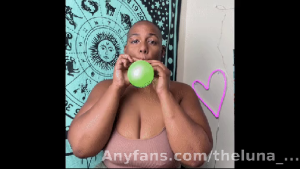 Medusa's Green Balloon Blow-to-Pop Spectacular giantess nurse butt