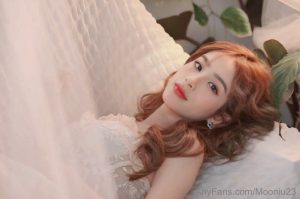 Moon iu