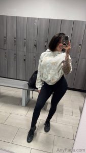 Britt nude big titts sexy body