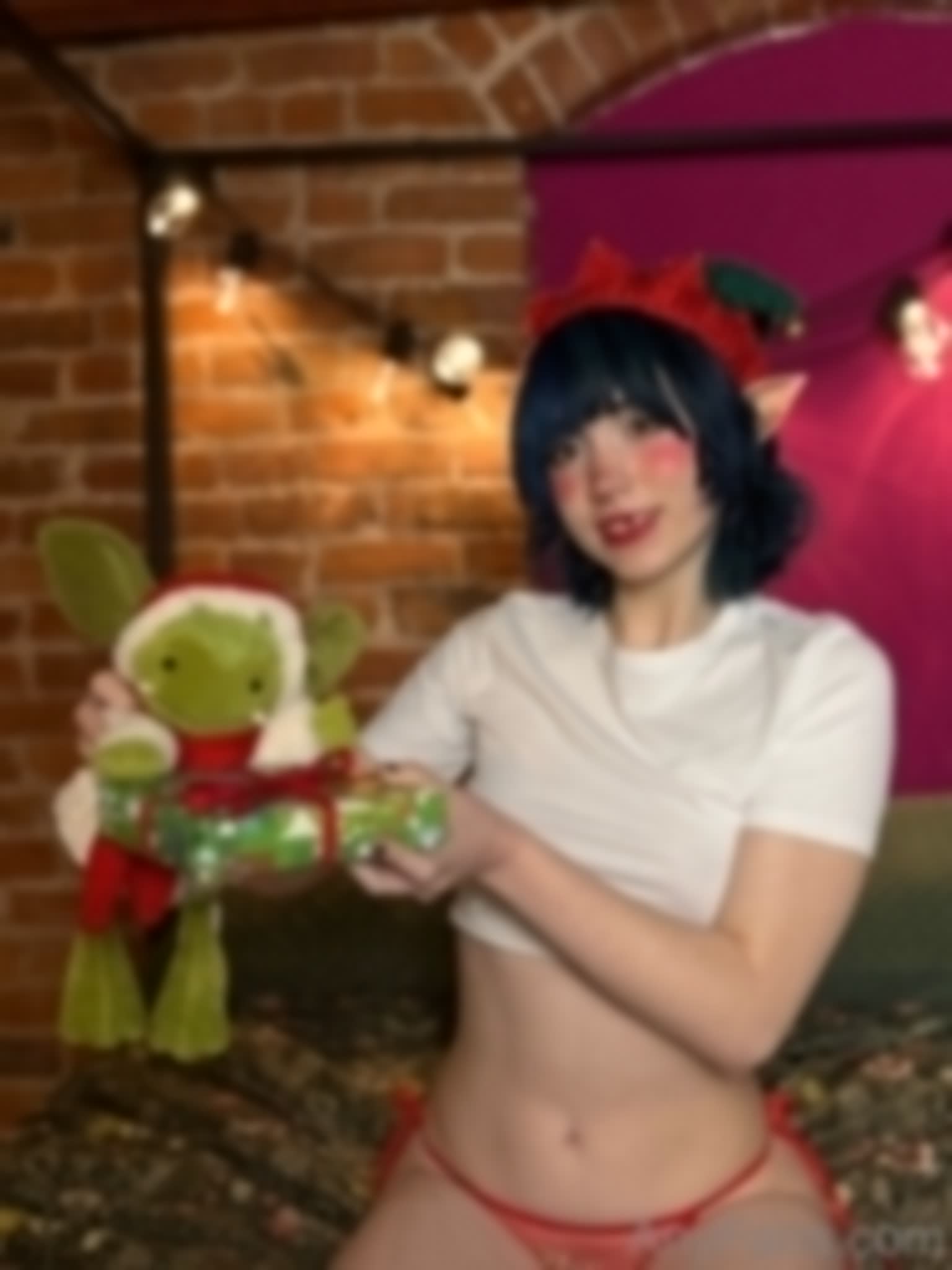 Sexy Christmas photo toothlessteddie sexy body