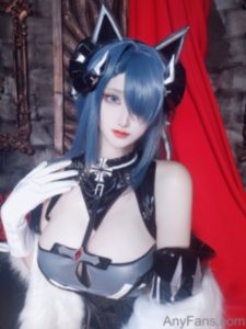 Sexy pictures MasterAoko Azurlane cosplay big boobs
